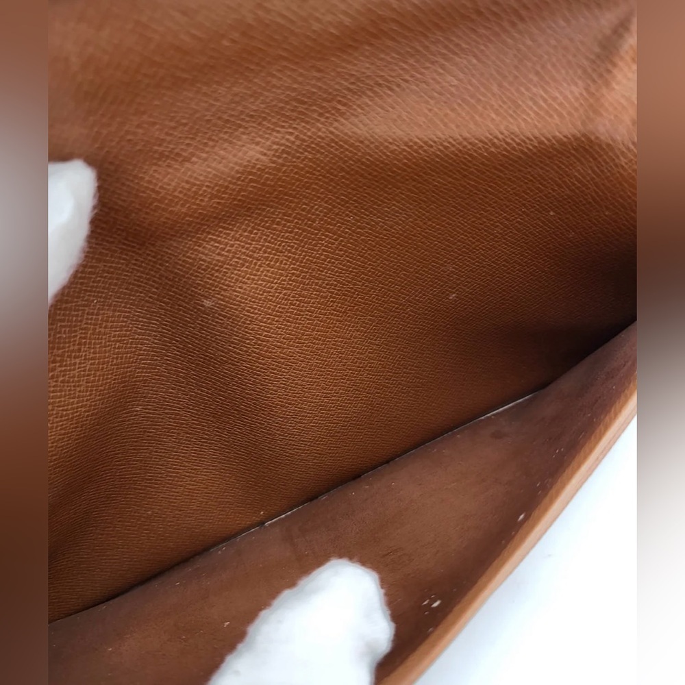 Louis Vuitton Brown Monogram Wallet - Picture 8 of 16